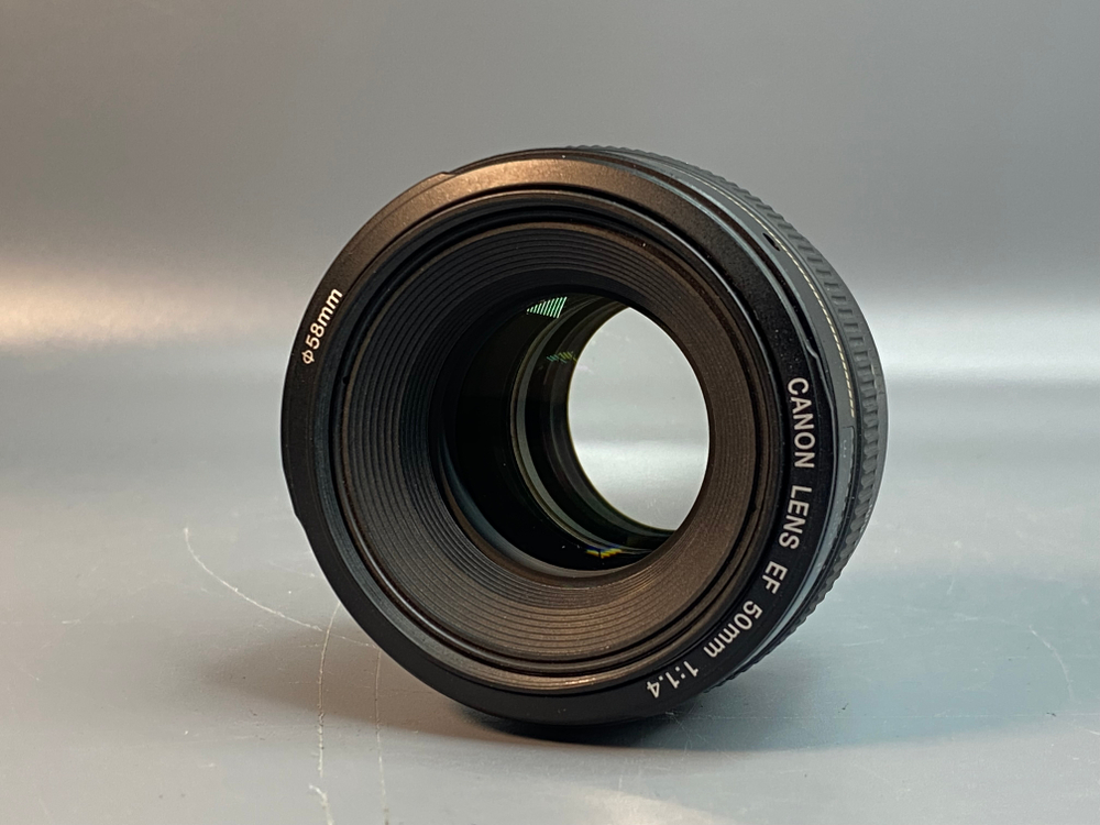 Canon EF 50 mm 1.4 USM
