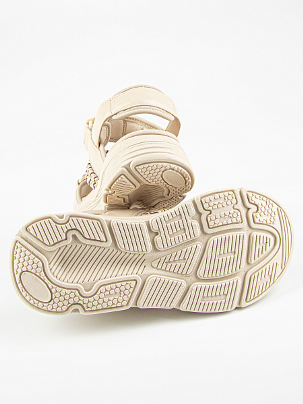 Сандалии летние