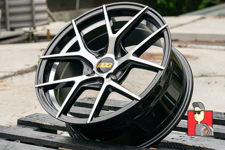 Комплект дисков RGW YL8832 16x7 et35 4x100