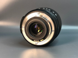 Canon EF-S 15-85mm 3.5-5.6 IS USM
