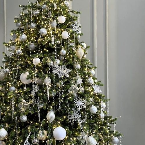 Искусственные елки