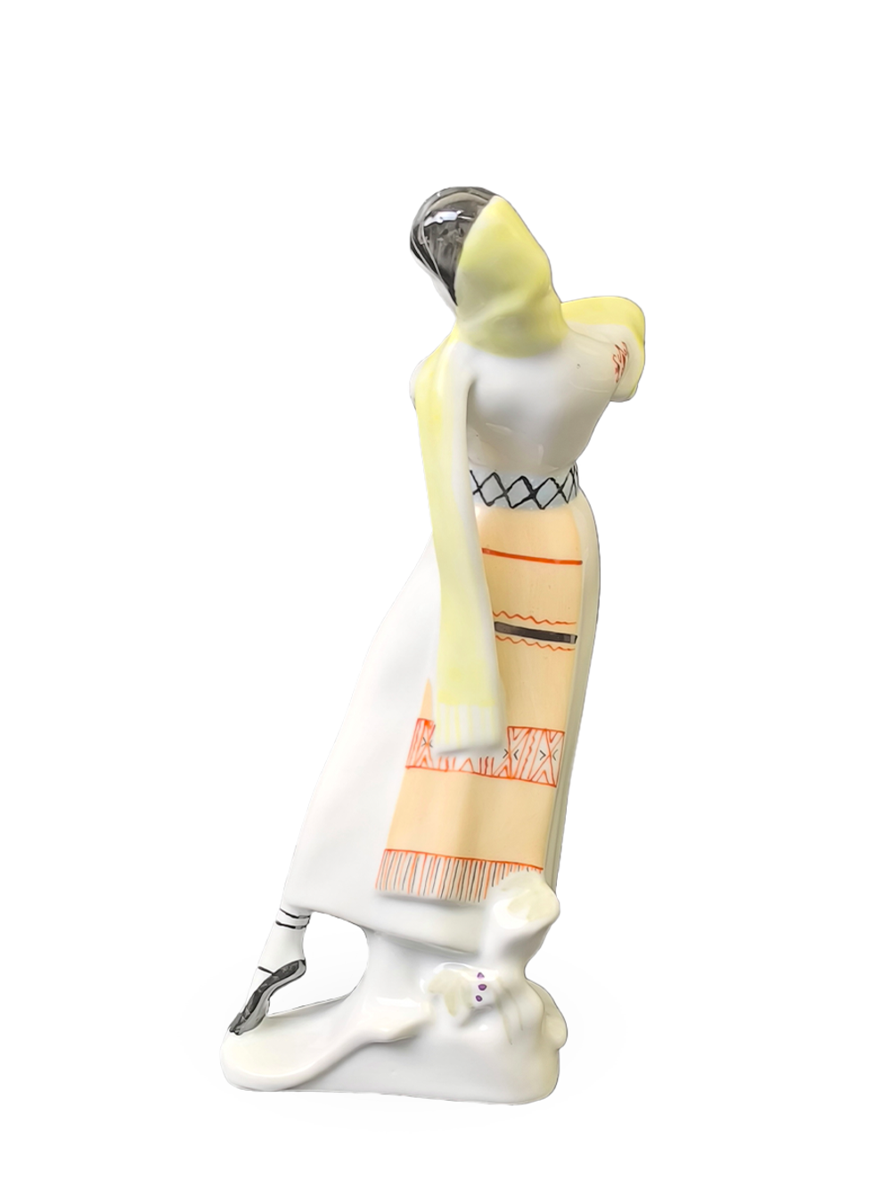 Фарфоровая статуэтка "Девушка с виноградом"