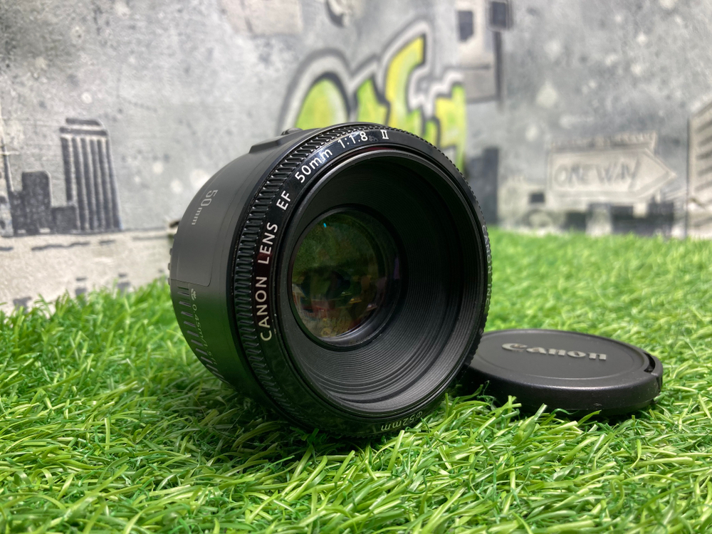 Canon EF 50mm 1.8 II