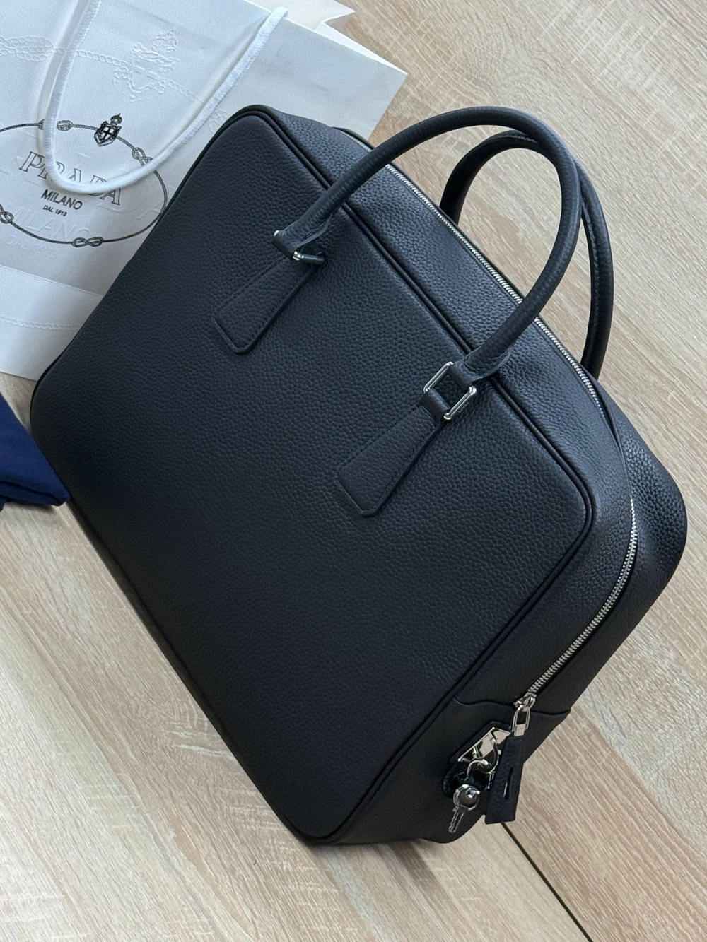 Портфель Prada