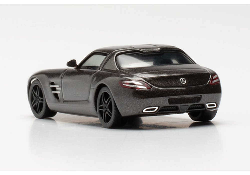 Автомобиль Mercedes-Benz SLS AMG, Серый Монца металлик