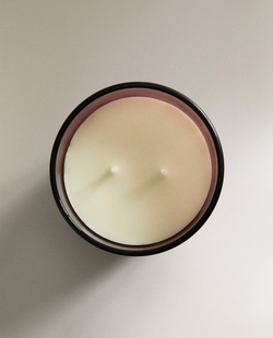 Zara Home Свеча ароматическая Arabian Bloom 400 г, растительный воск, аромат цветочный, Розовый