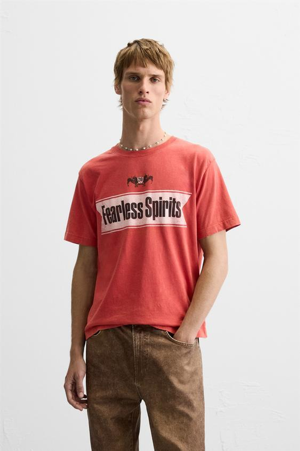 ZARA УКОРОЧЕННАЯ ФУТБОЛКА С ПРИНТОМ, КРАСНЫЙ