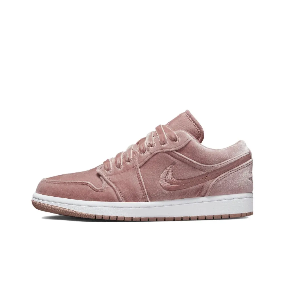 Женские кроссовки Air Jordan 1 Low SE 'Pink Velvet' DQ8396-600