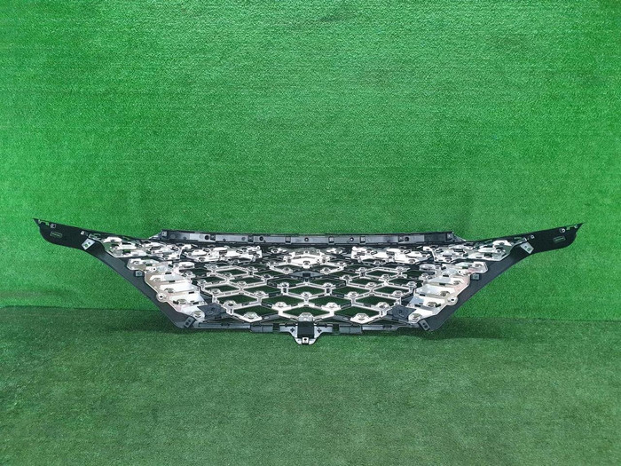 Решетка радиатора Omoda C5 (2022-н.в.)