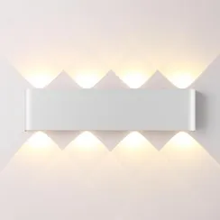 7192/8WL HIGHTECH ODL27 Настенный светильник белый/металл IP20 LED 8W 3000K 220V MAGNUM