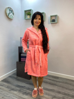 Халат женский "Велсофт В.Т" короткий с капюшоном на запах (99)