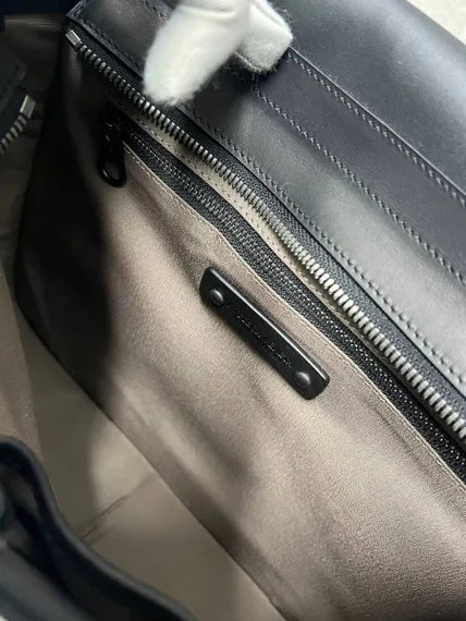 Сумка мужская кожаная Bottega Veneta через плечо