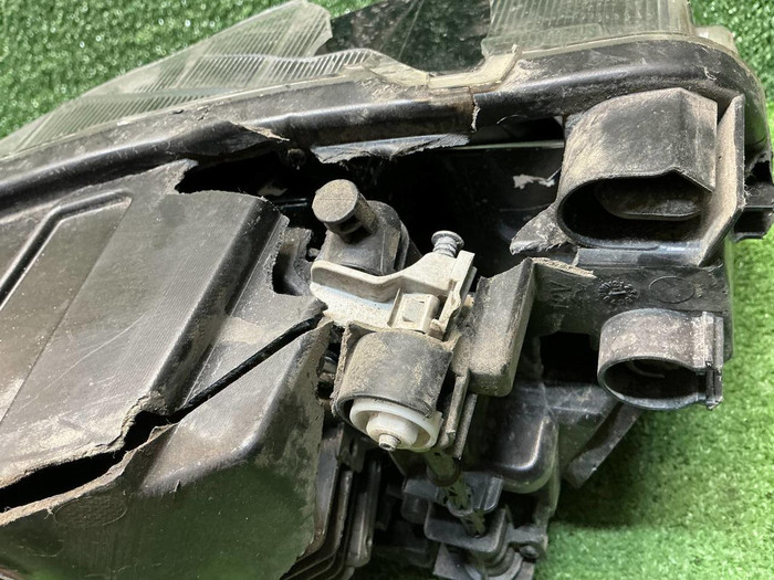 Битая Фара правая Omoda C5 (2022-н.в.) LED