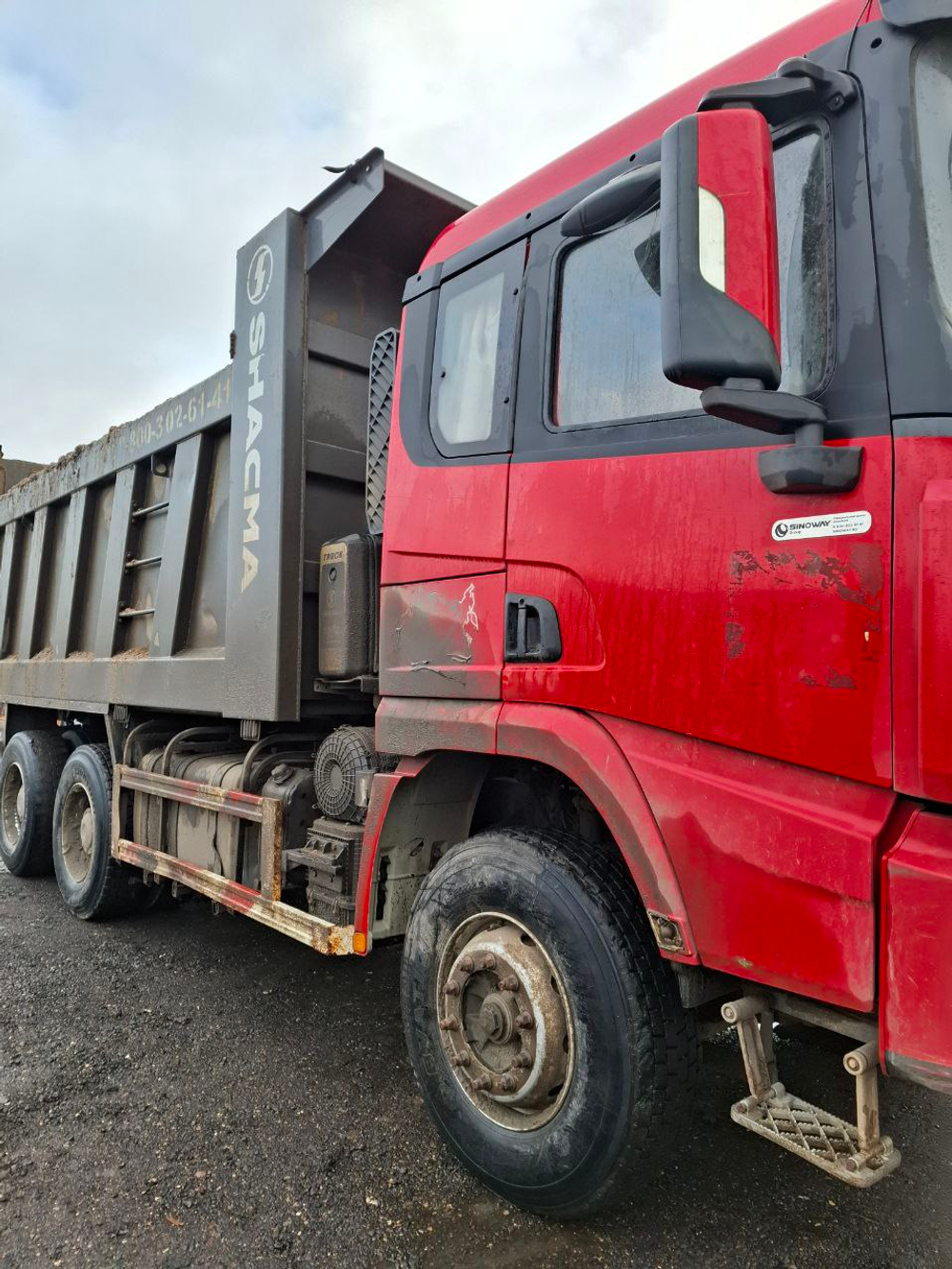 Shacman (Shaanxi) SX* 6x4 Самосвал SX32586T384 (Дизельный, 11,6 л, 430 л.с., МТ)