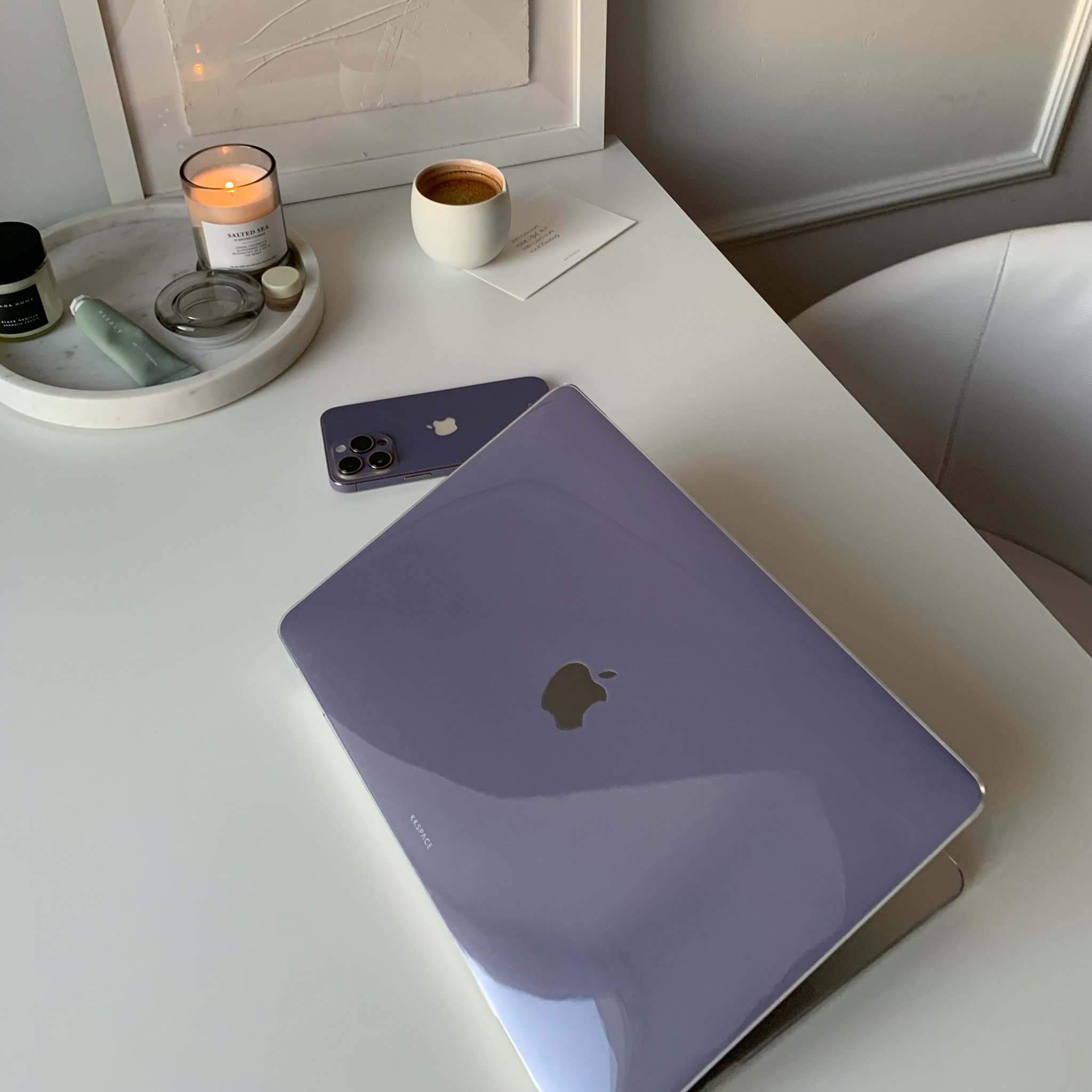 Виниловая наклейка PURPLE для MacBook