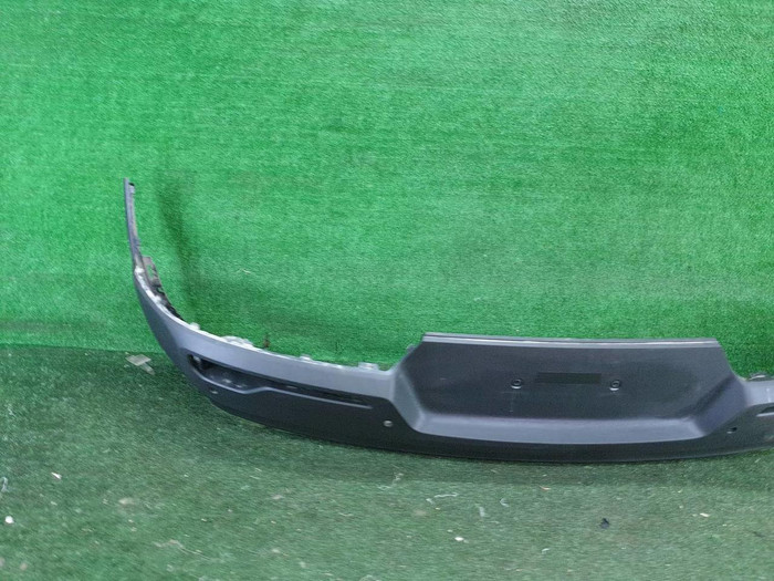 Бампер задний Volvo XC40 (2017-2022)