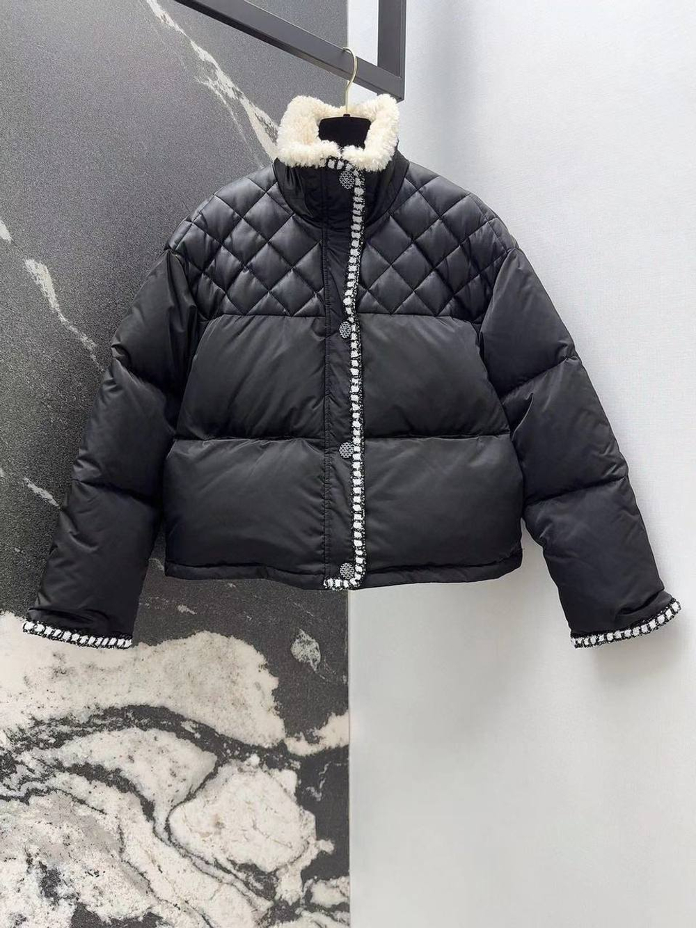 Пуховик CHANEL