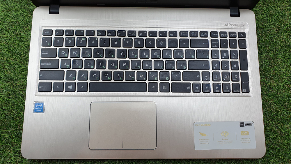 Ноутбук ASUS 4 ядра/FHD X540MA-DM009