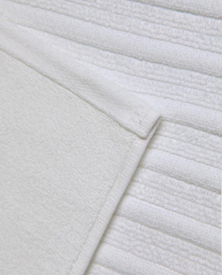 ZARA HOME ВЕЛЮРОВЫЙ КОВРИК ДЛЯ ВАННОЙ, БЕЛЫЙ