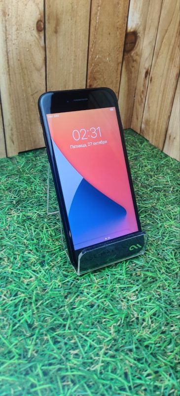 Смартфон Apple iPhone 7 32/Gb черный глянцевый (Витринный)