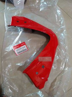 64250-KPP-T00ZB. COWL, FR. UPPER, MILLENNIUM RED  (R263). Honda CBR125, CBR150 2012-2017