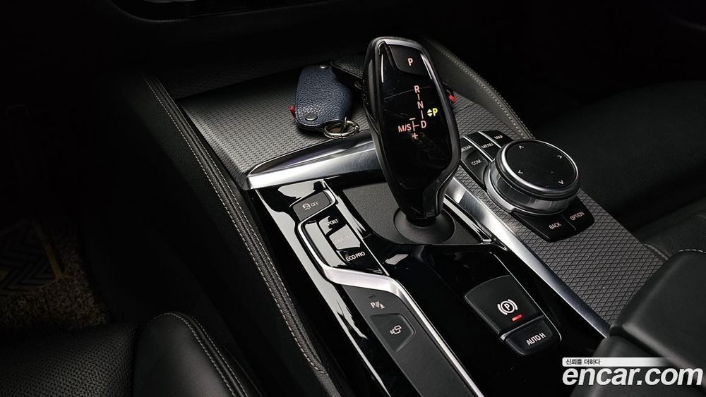 BMW 5 Series (G30) 520d M Sports Plus (09.2019)