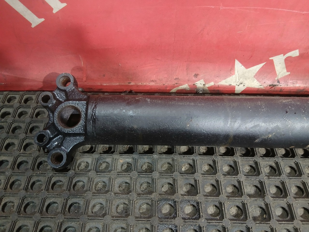 Траверса рамы поперечная