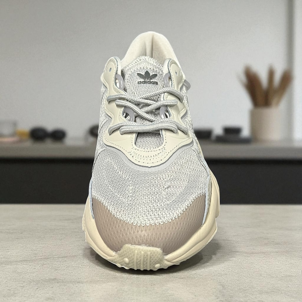 Adidas Ozweego • Beige Desert Rat