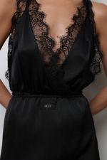 Юбка миди с кружевом черная