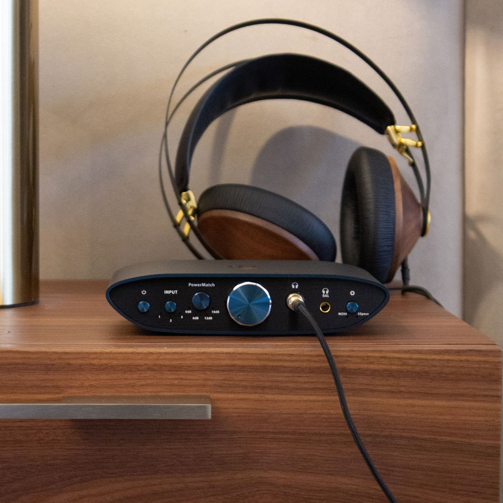 Усилитель для наушников iFi Audio ZEN CAN Signature MZ99