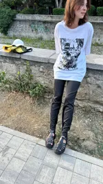 Футболка Klumba оверсайз с принтом белая