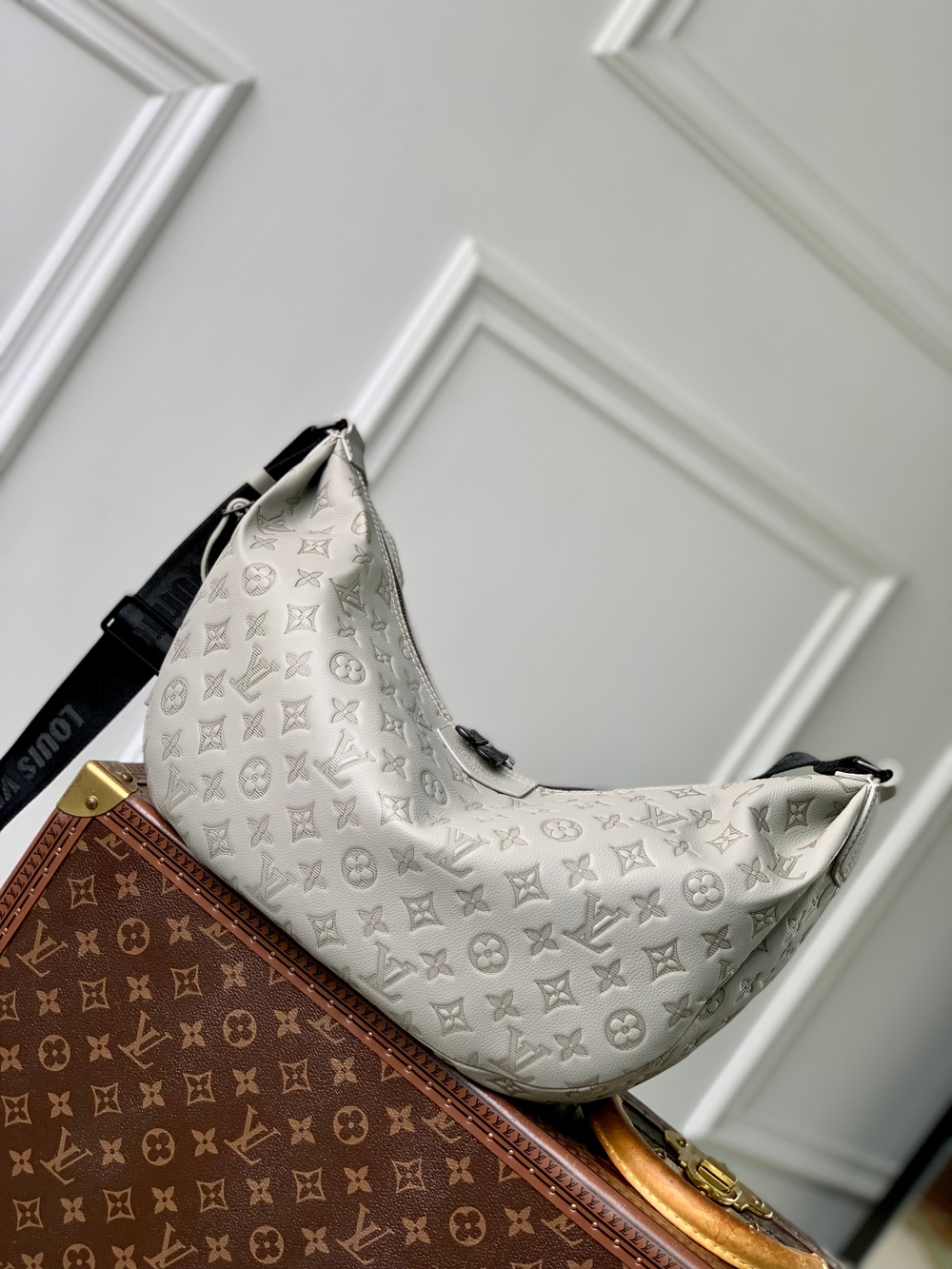 Louis Vuitton Hobo Hamac