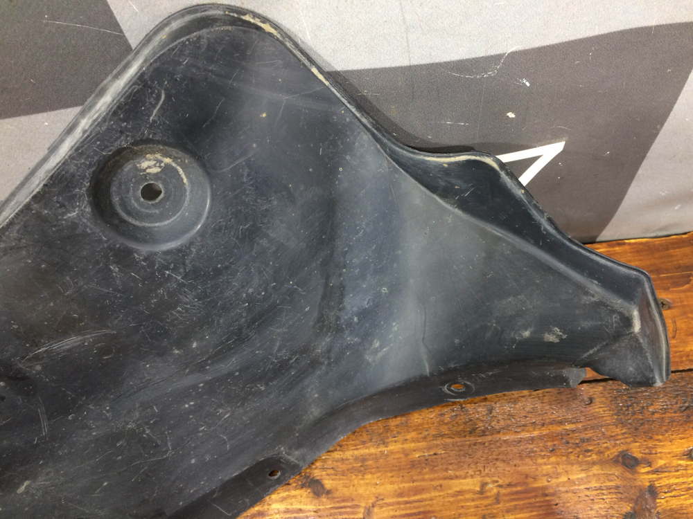 Подкрылок задний левый Kia Picanto 3 (JA) 17-нв Б/У Оригинал 86821g6000