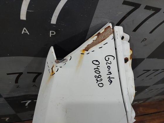 Крыло переднее правое LADA Granta 18-нв Б/У Оригинал 8450104272