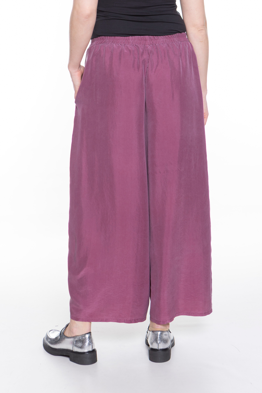 БРЮКИ ИЗ ШЕЛКА