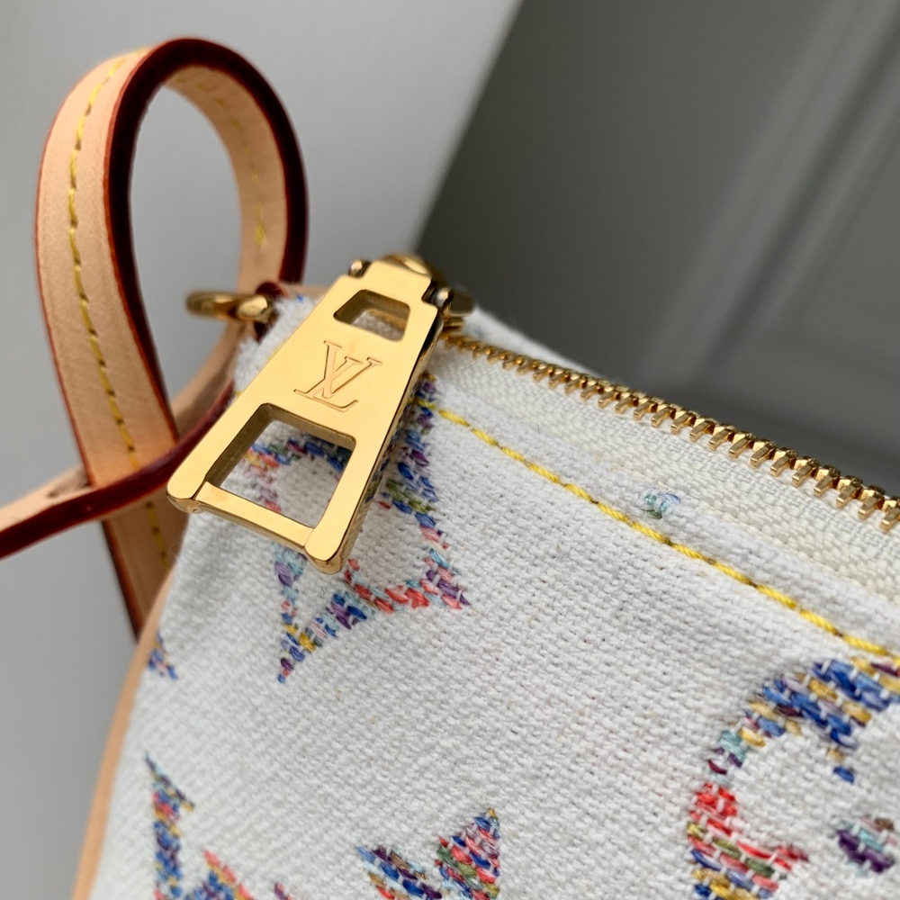 Louis Vuitton Pochette Accessoires