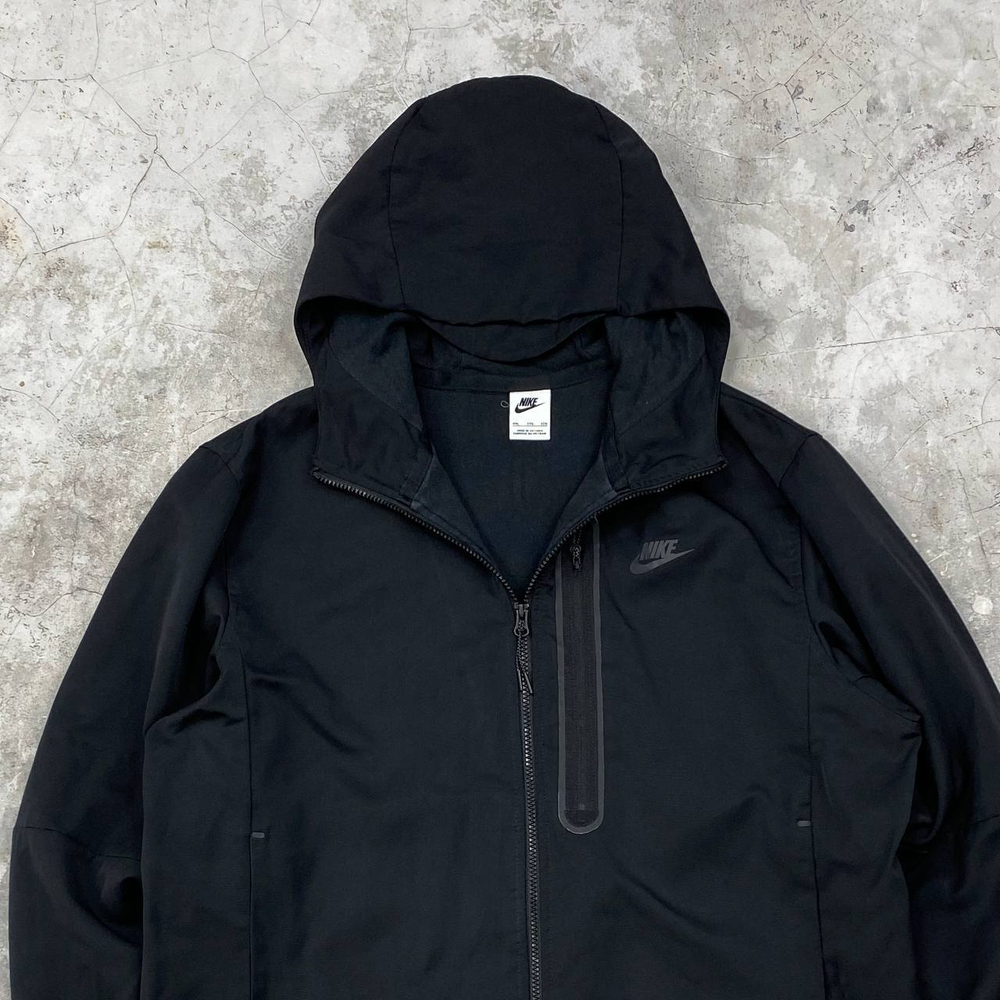 Ветровка Nike TechPack