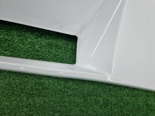 Спойлер кабины правый Ford Cargo (2011-н.в.)