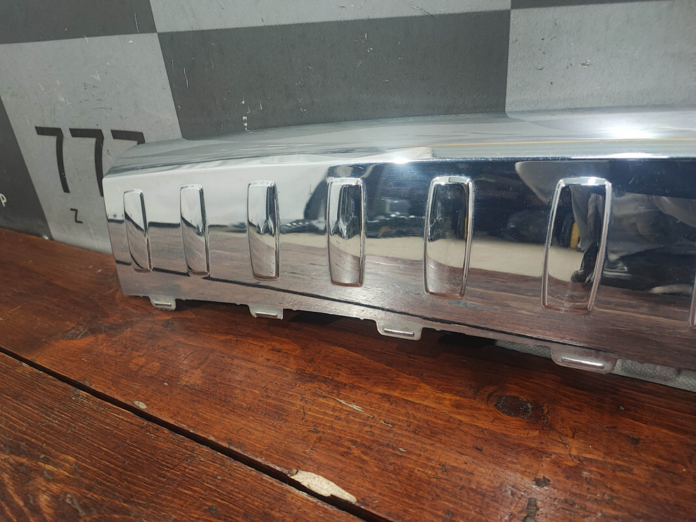 Накладка заднего бампера Mercedes GL (X166) 12-16 Б/У Оригинал A1668840190