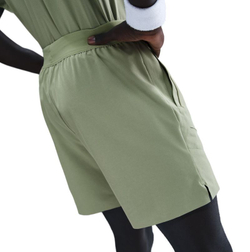 Мужские теннисные шорты Nike Court Advantage Dri-Fit 6in - oil green/white