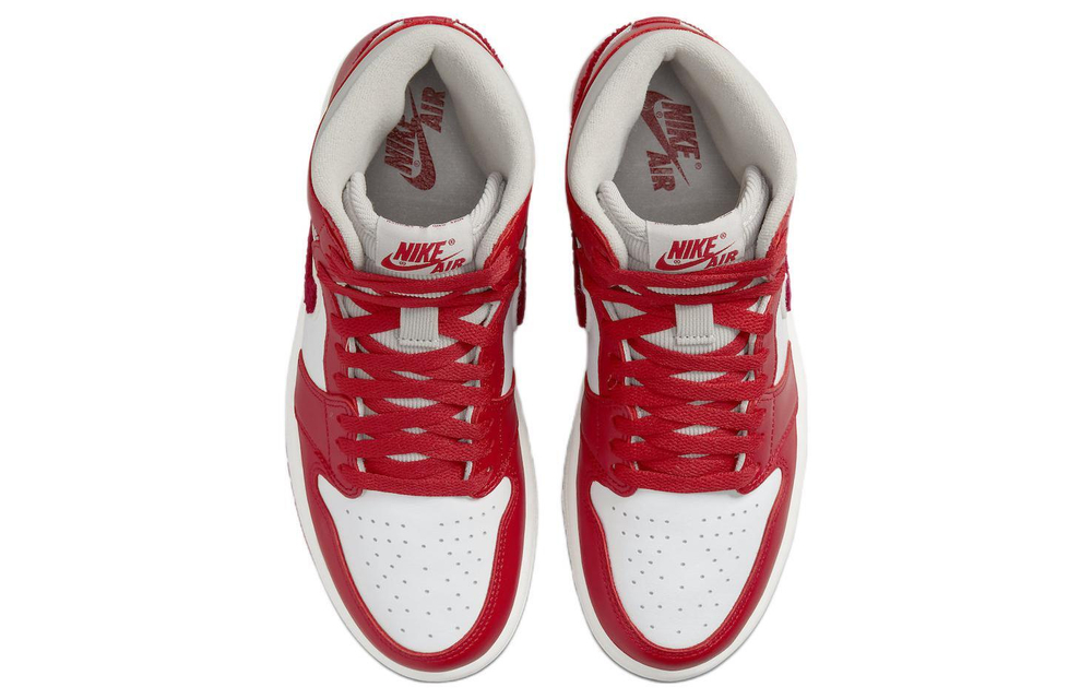 Кроссовки Jordan Air Jordan 1 Retro High Og "Newstalgia Chenille" (Женская размерная сетка)