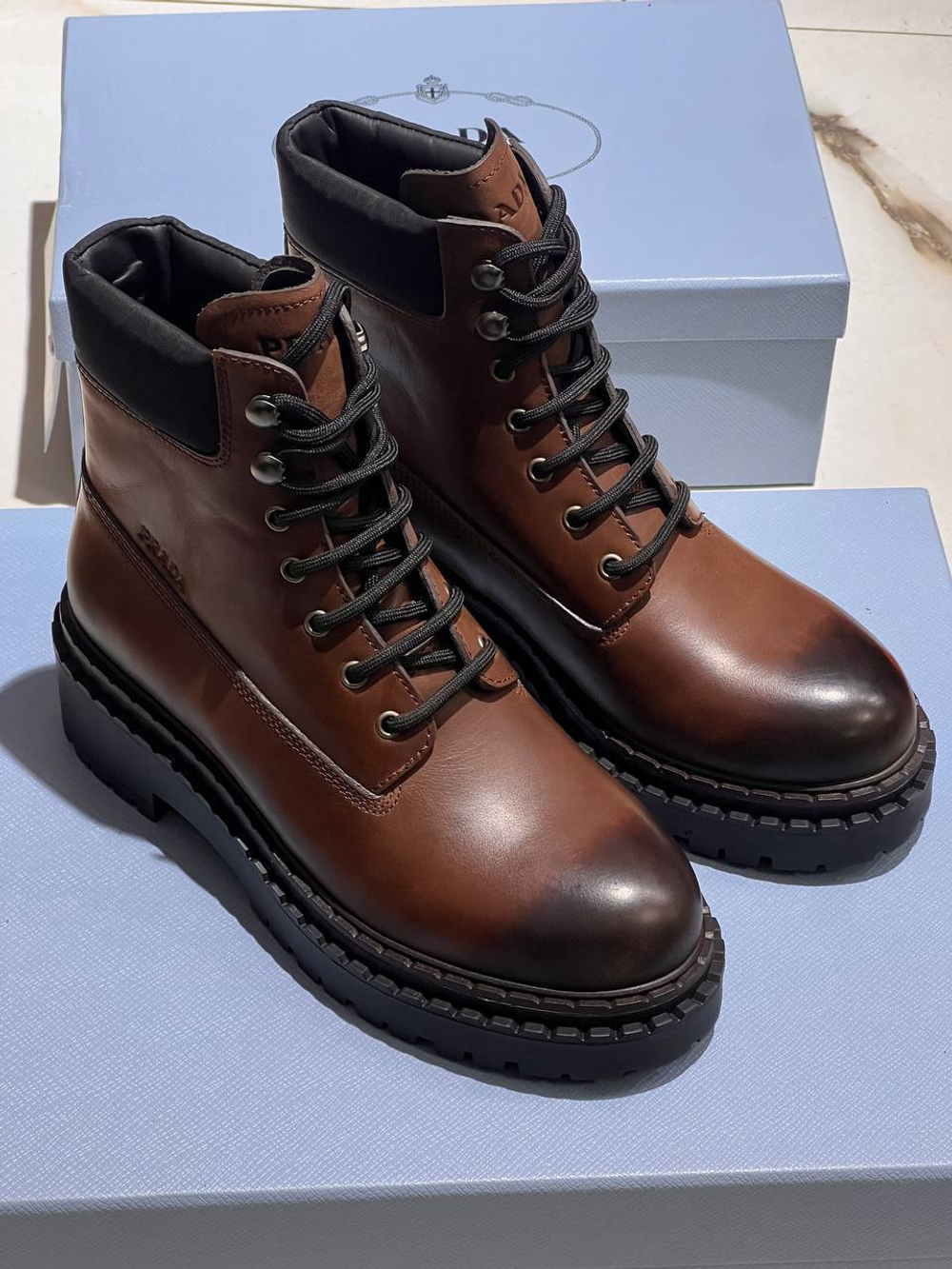 Ботинки Prada
