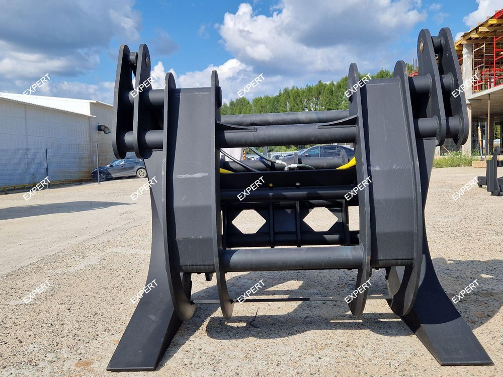Захват лесной на Экскаватор-погрузчик Terex