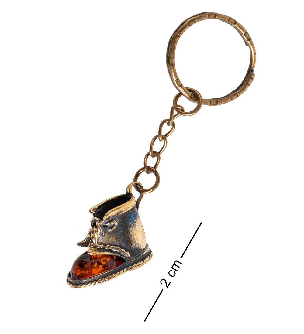 AM- 006 Брелок «Ботинок» (латунь, янтарь)