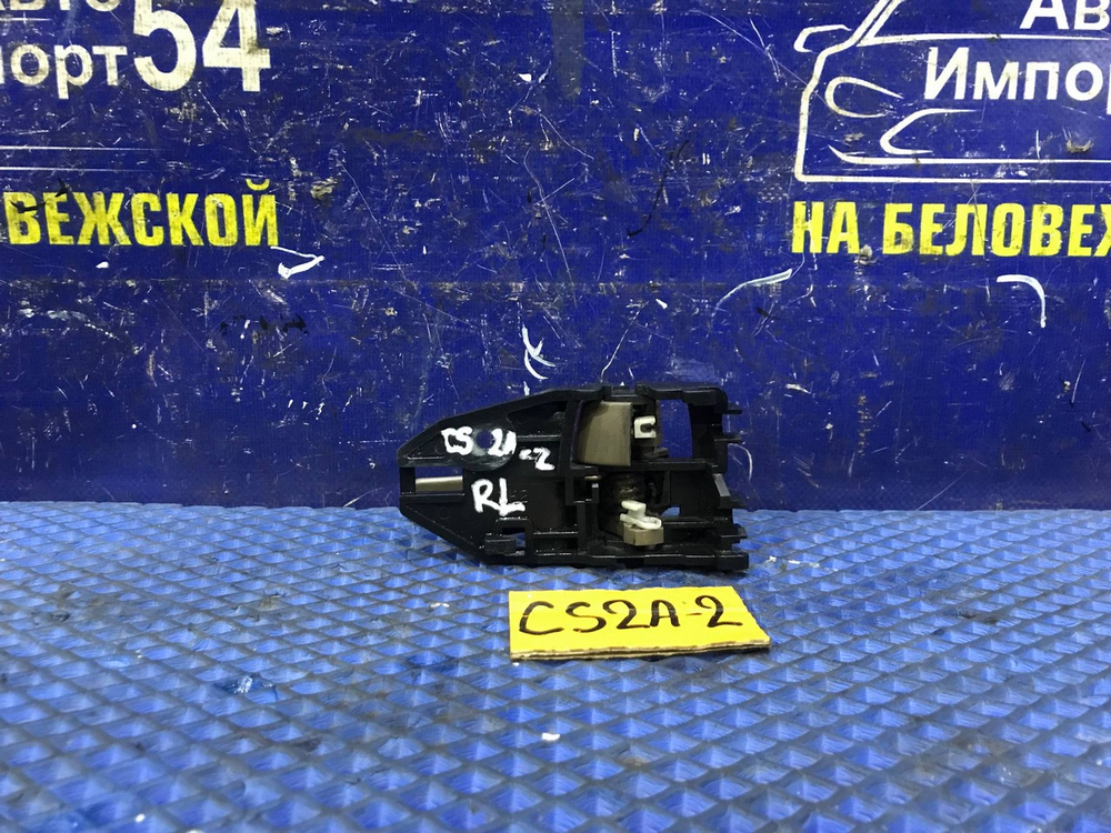 Ручка двери задней левой салонная MITSUBISHI LANCER 2002