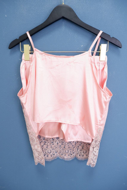 Комплект розовый с кружевом 44 размер, новый