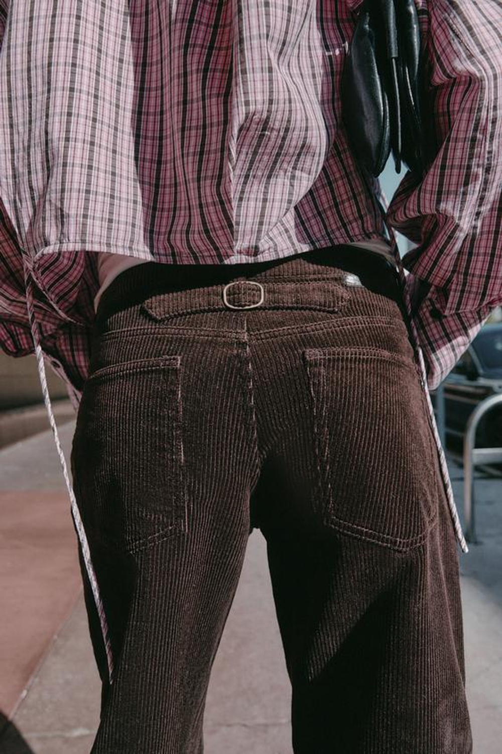 ZARA ВЕЛЬВЕТОВЫЕ БРЮКИ ПРЯМОГО КРОЯ, КОРИЧНЕВЫЙ