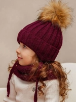 Шапка зимняя для девочки и снуд вязаные