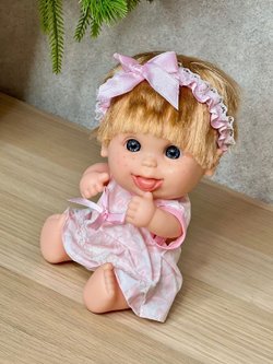 Пупс BERJUAN виниловый 20см Pecosetes (124A1)