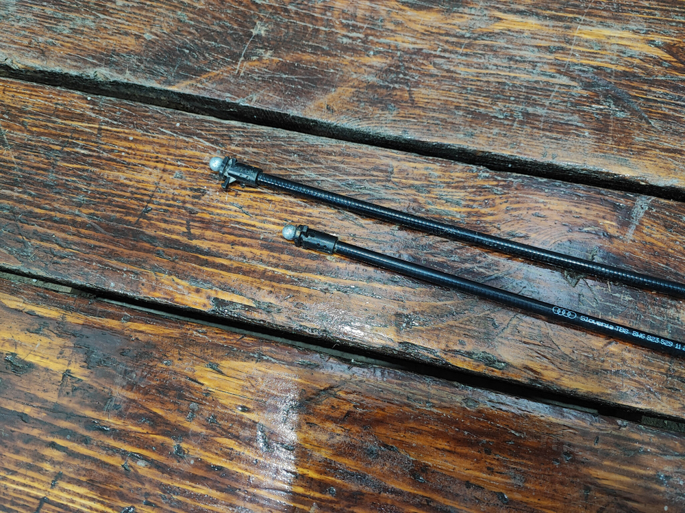 Трос замка капота Audi A5 (F5) 16-нв Б/У Оригинал 8W6823529